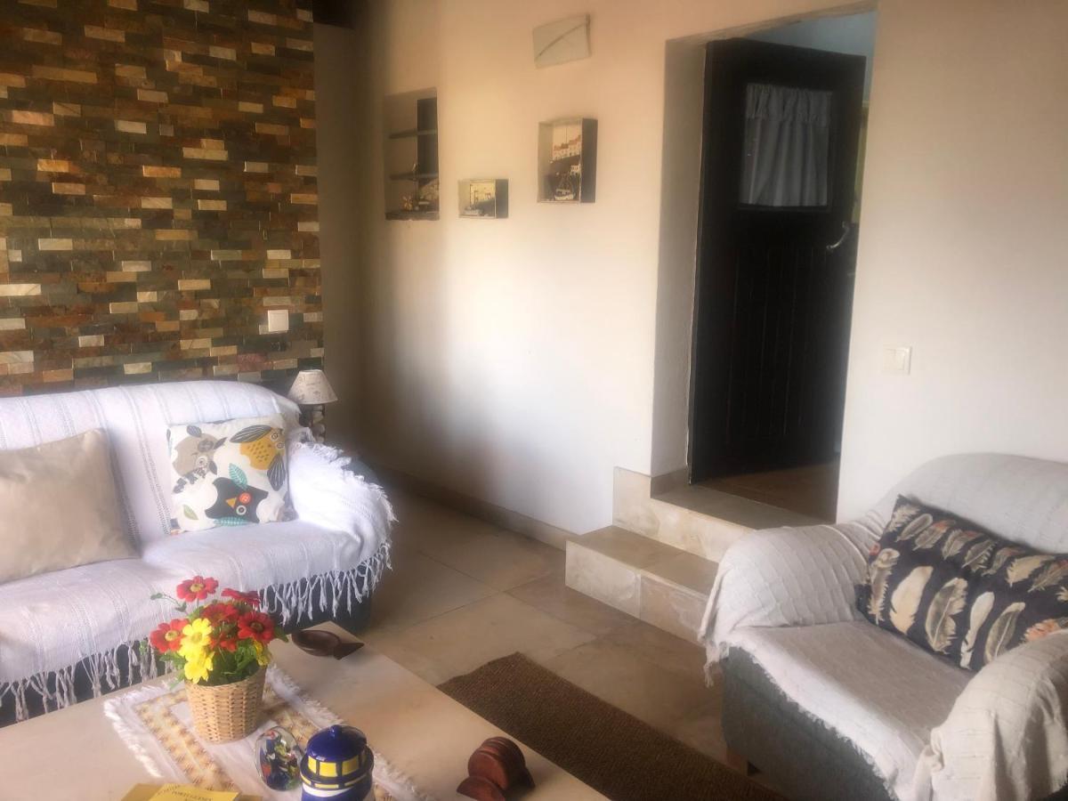 Casal Dos Carpinteiros - Carpenters Couple Villa Silveira  Exterior photo