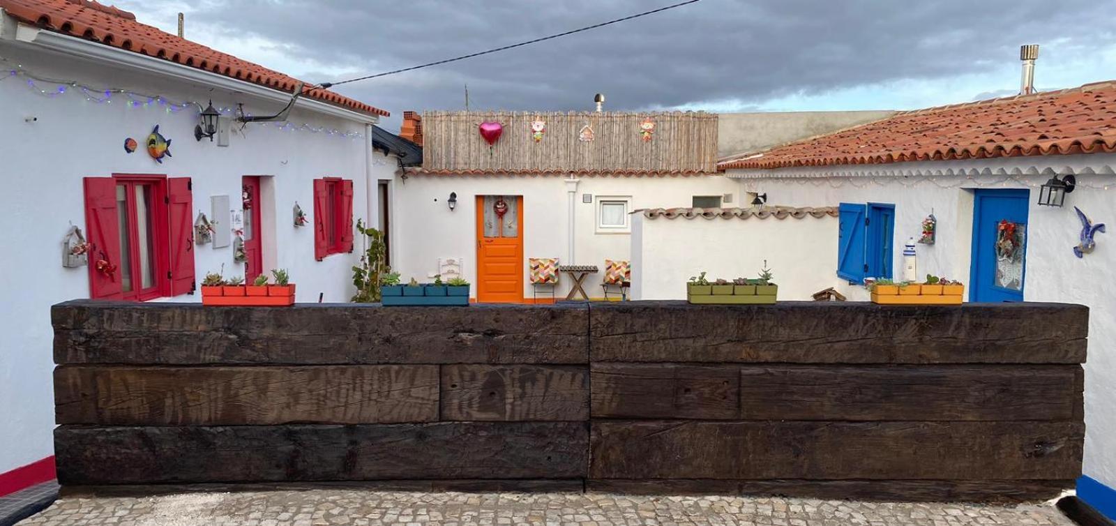 Casal Dos Carpinteiros - Carpenters Couple Villa Silveira  Exterior photo